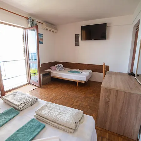 Apartament Feral Baška Voda